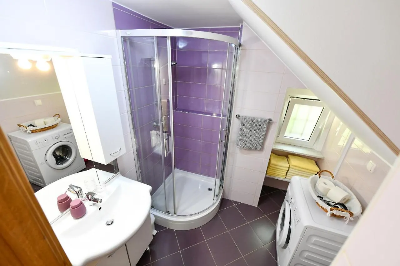 Apartments Dolores Old Town Moscenicka Draga