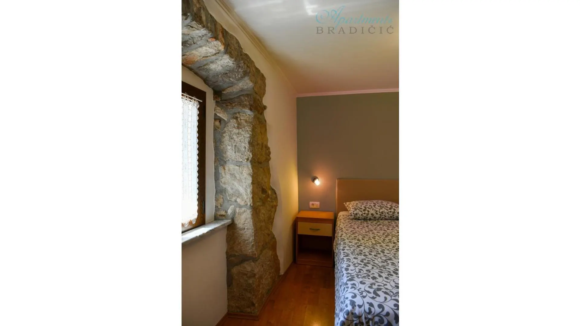 Apartments Dolores Old Town Moscenicka Draga