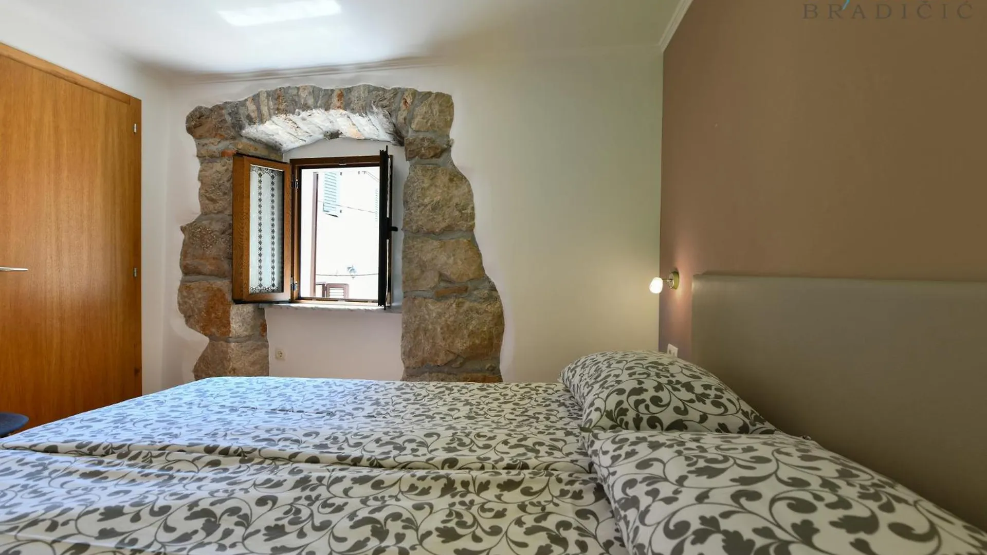 Apartments Dolores Old Town Moscenicka Draga